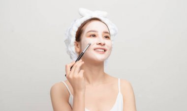 Glycolic Renaissance: Reveal Your Best Self in Riyadh