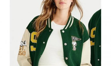 Aéropostale Snoopy Varsity Jacket