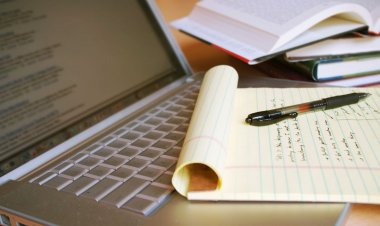 Mastering Essay Writing: Crafting Compelling and Effective Narratives
