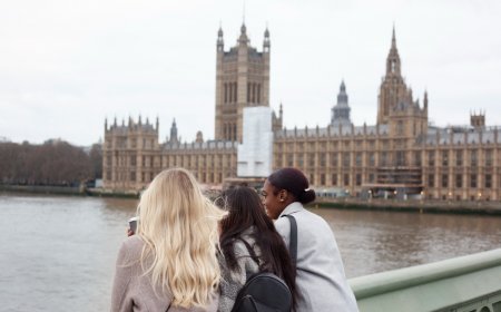 Living Costs and Budgeting Tips for International Students in the UK