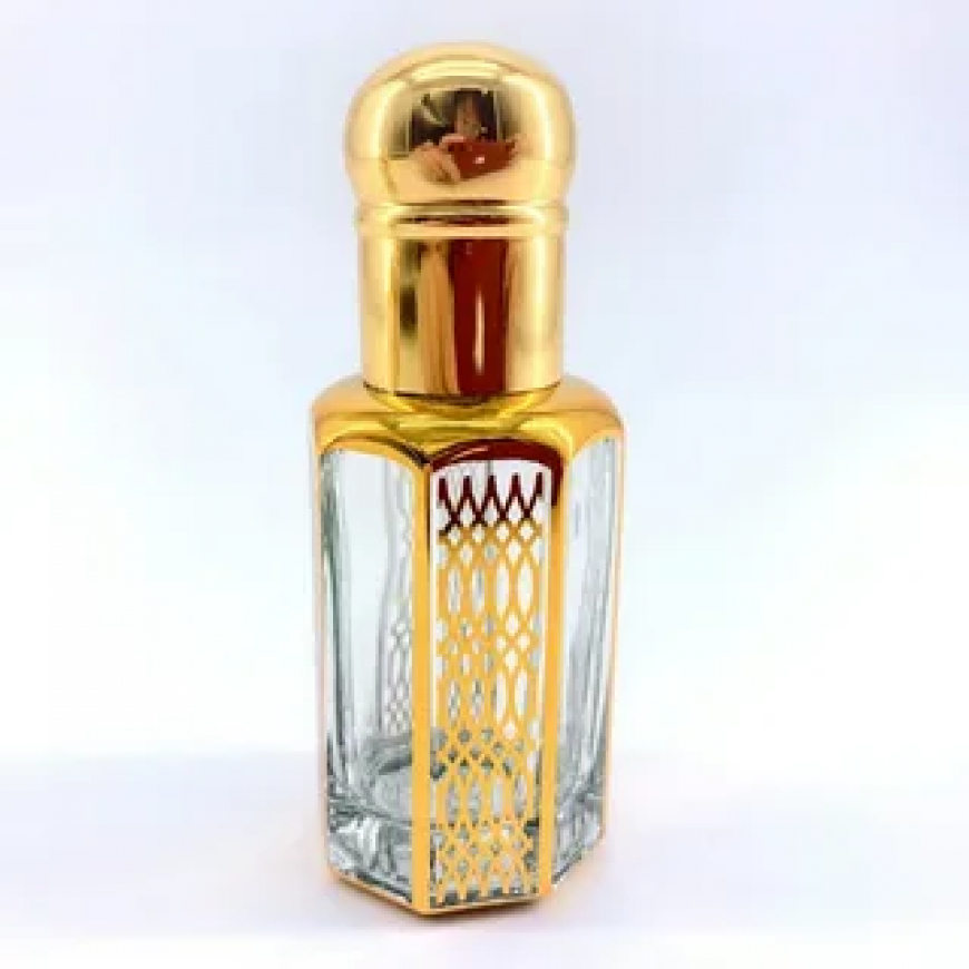 White Oud Attar: The Essence of Elegance and Tradition