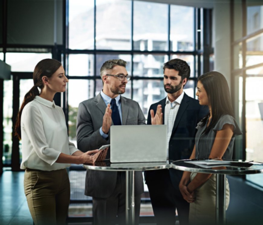 How to Design a Presentation in PowerPoint in 2025?