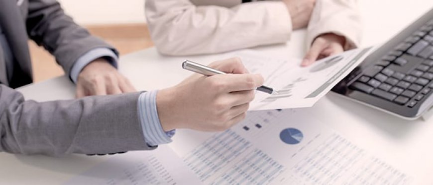 Badson Clothing is a fashion brand that has captured attention with its bold design