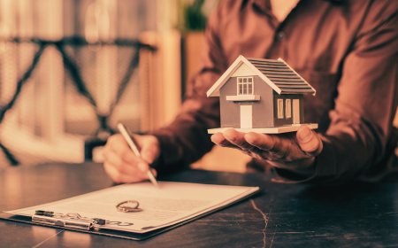 Real Estate Market Risks – How to Navigate Uncertain Times