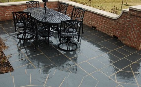 Beyond Floors: Innovative Ways to Use Slate Tiles in Home Designs 