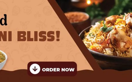 Ordering Food in Train: A Seamless Experience with Zomato, Swiggy, and Haldiram