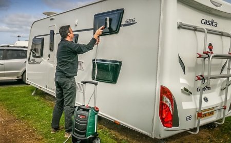 What Makes Expert Caravan Cleaning Worth It?