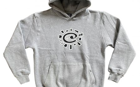 How to Style Adwysd Clothing for Date Nights