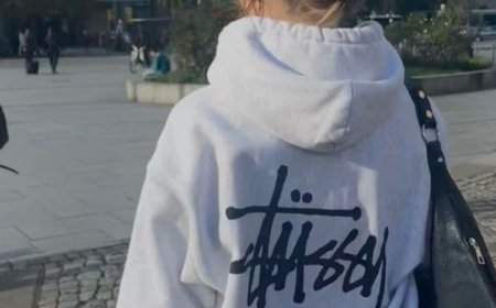Why Stüssy Clothes Are So Popular