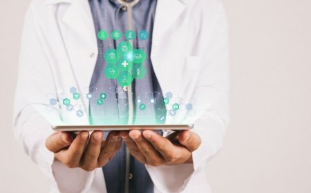 Custom Healthcare Software Development in 2025: The Ultimate Guide