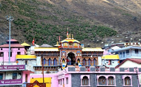 Why Choose Chardham Yatra by Tempo Traveller