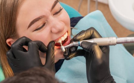 تنظيف الأسنان في الرياض: أسلوب حياة صحي