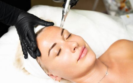 تجارب مشاهير مع ديرما بن – هل يستحق الضجة؟