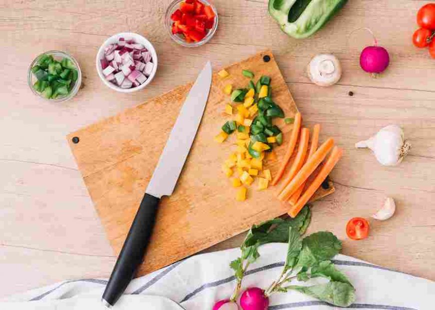 How to Choose the Right Knife Set for Cooking Enthusiasts