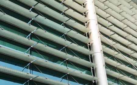 Patio Louvres vs. Fixed Alfresco Roofs: Which One Is Right for You?