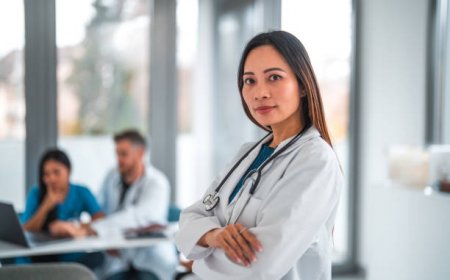 Get Expert Skincare with the Best Dermatologist in Riyadh