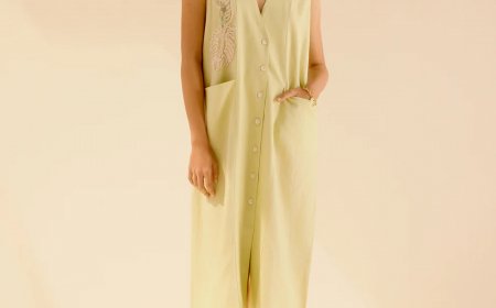 The Ultimate Guide to Formal Wear Dresses for Women in 2025