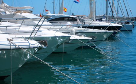 The Florida Dream: Turning a Salvage Houseboat into a Waterfront Home