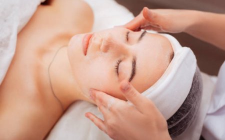 Deep Skin Cleaning in Riyadh for Men & Women