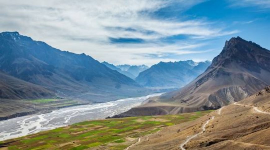 Top Places to Visit in India in August for a Scenic Monsoon Getaway