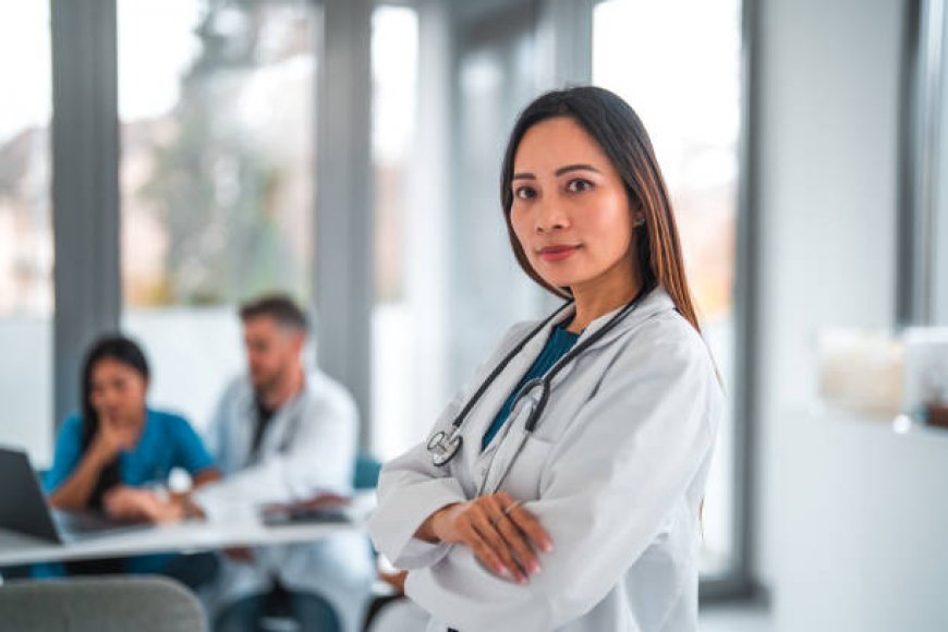 Get Expert Skincare with the Best Dermatologist in Riyadh