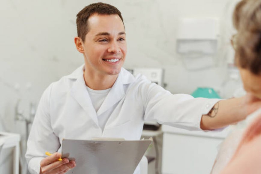 Best Female Dermatologists in Riyadh – Private Care