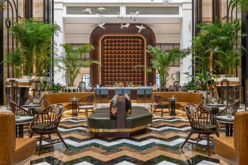 Ounass at Mandarin Oriental Jumeirah: A Showcase of Lighting and Luxury