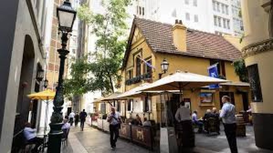 Discover the Best Tavern in Melbourne: Food, Atmosphere & Experience at Mitretavern