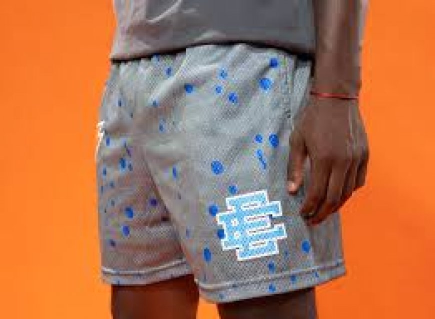 EE Shorts
