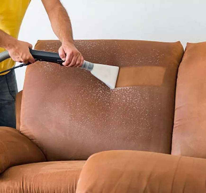 Common Mistakes to Avoid When Hiring Sofa Cover Cleaning Services