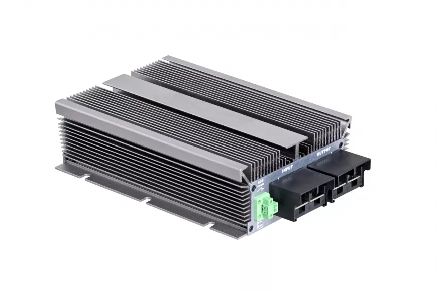 Power on the Move: Understanding the 1KW RV Bidirectional Intelligent DC-DC Charger