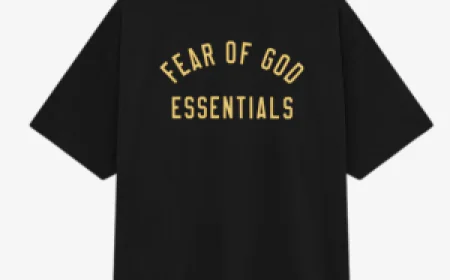 Essentials Fear of God: Streetwear on the Global Stage