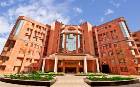 Looking for the Best Private MTech College in India? Discover Amity Noida