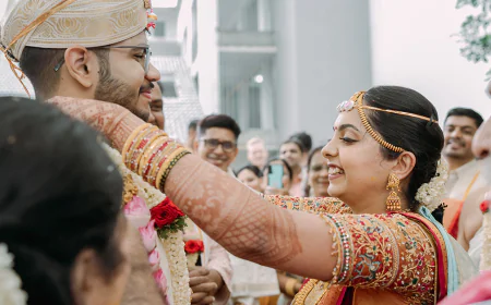 How can candid wedding photographers in Chennai help capture spontaneous family moments?