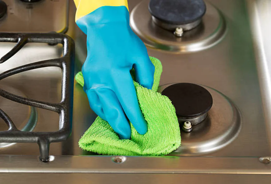 Professional Stove Cleaning Services in Bay Shore, NY: Why Novi Cleaning Services is Your Go-To Solution