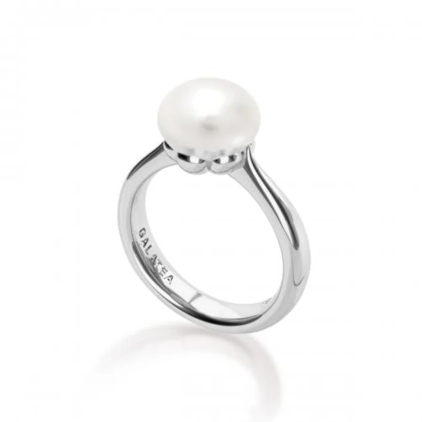 The Spiritual Elegance of the Galatea Bible Pearl Pearl Ring