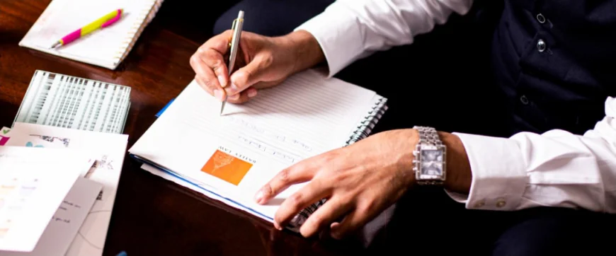 Why Hiring a UK Immigration Lawyer is Essential for a Smooth Visa Application Process