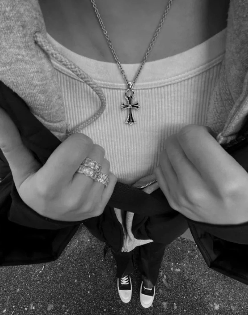 Can Chrome Hearts Jeans Actually Hold Up to Everyday Wear?