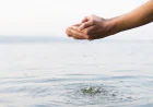 How Water Manifestation Uses Positive Affirmations and Energy
