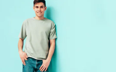 Solid Colour T-Shirts Are the New Minimalist Trend: Here’s How to Style Them