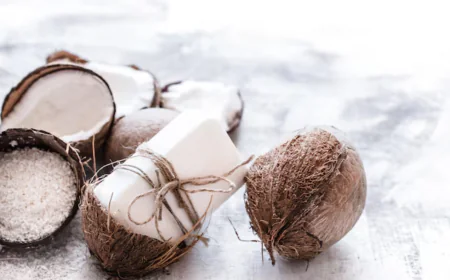 How Coconut Soap Helps with Dry Skin, Rashes, and Sensitivity