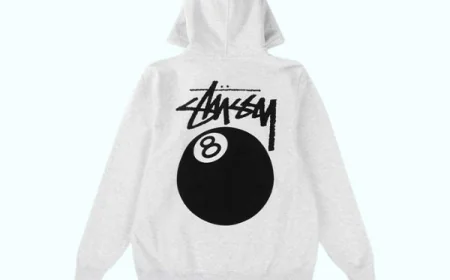Streetwear Staple: Why the Stussy Hoodie Never Fades