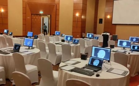 How Do AI Laptops Improve Performance and Battery Life in 2025?