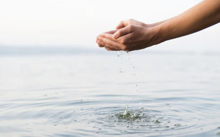 How Water Manifestation Uses Positive Affirmations and Energy
