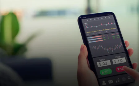 Which Stock Trading App Is Best for Long-Term Investors?