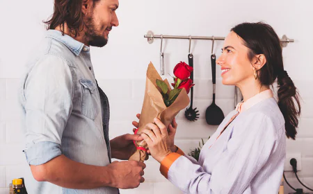 Transform Your Living Space with These Easy Flower Arrangement Hacks