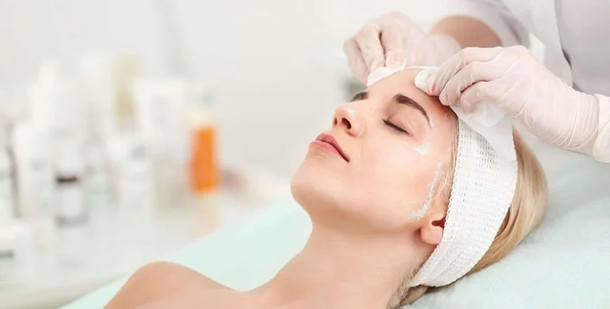 Natural & Ayurvedic Solutions at a Skincare Clinic in Bangalore