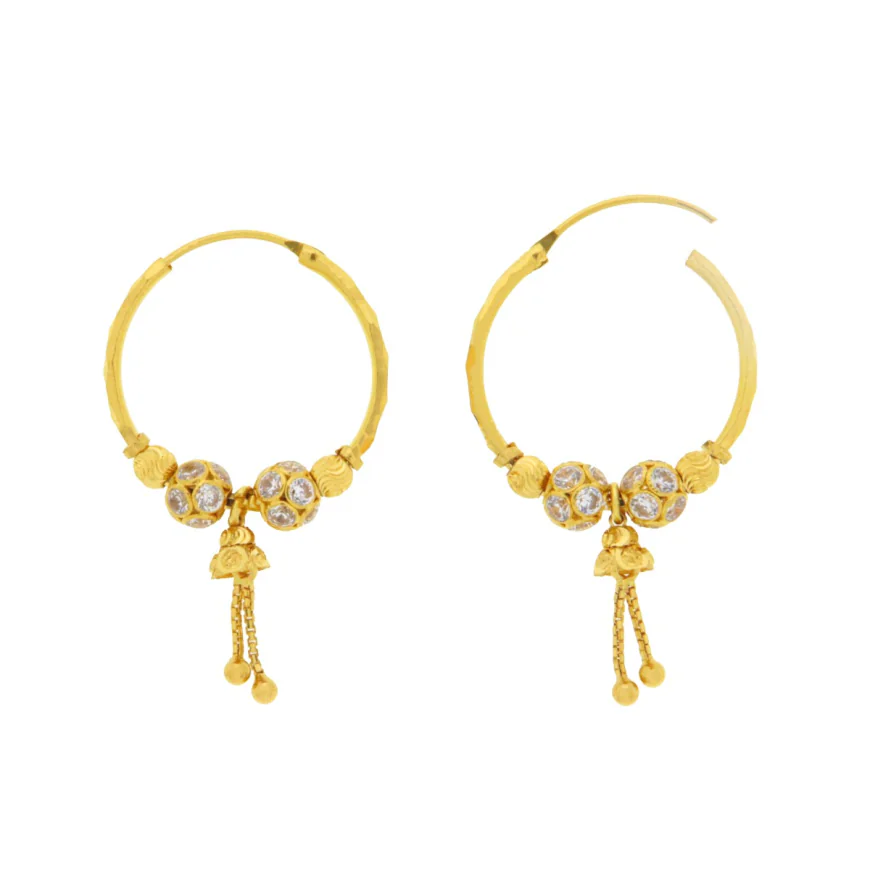 Indian Gold Earrings Online: Shop Tradition and Elegance at Your Fingertips