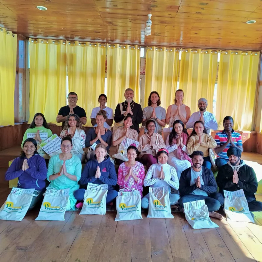Why You Should Choose Rishikesh for 300 Hour Yoga Teacher Training