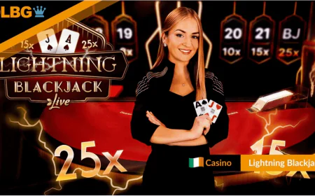 Tips and Tricks to Master the Art of Playing Blackjack Online